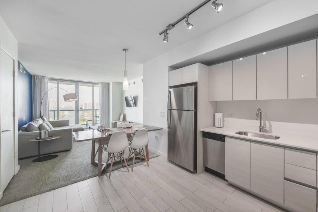 Apartment Awesome 2br Beachwalk *